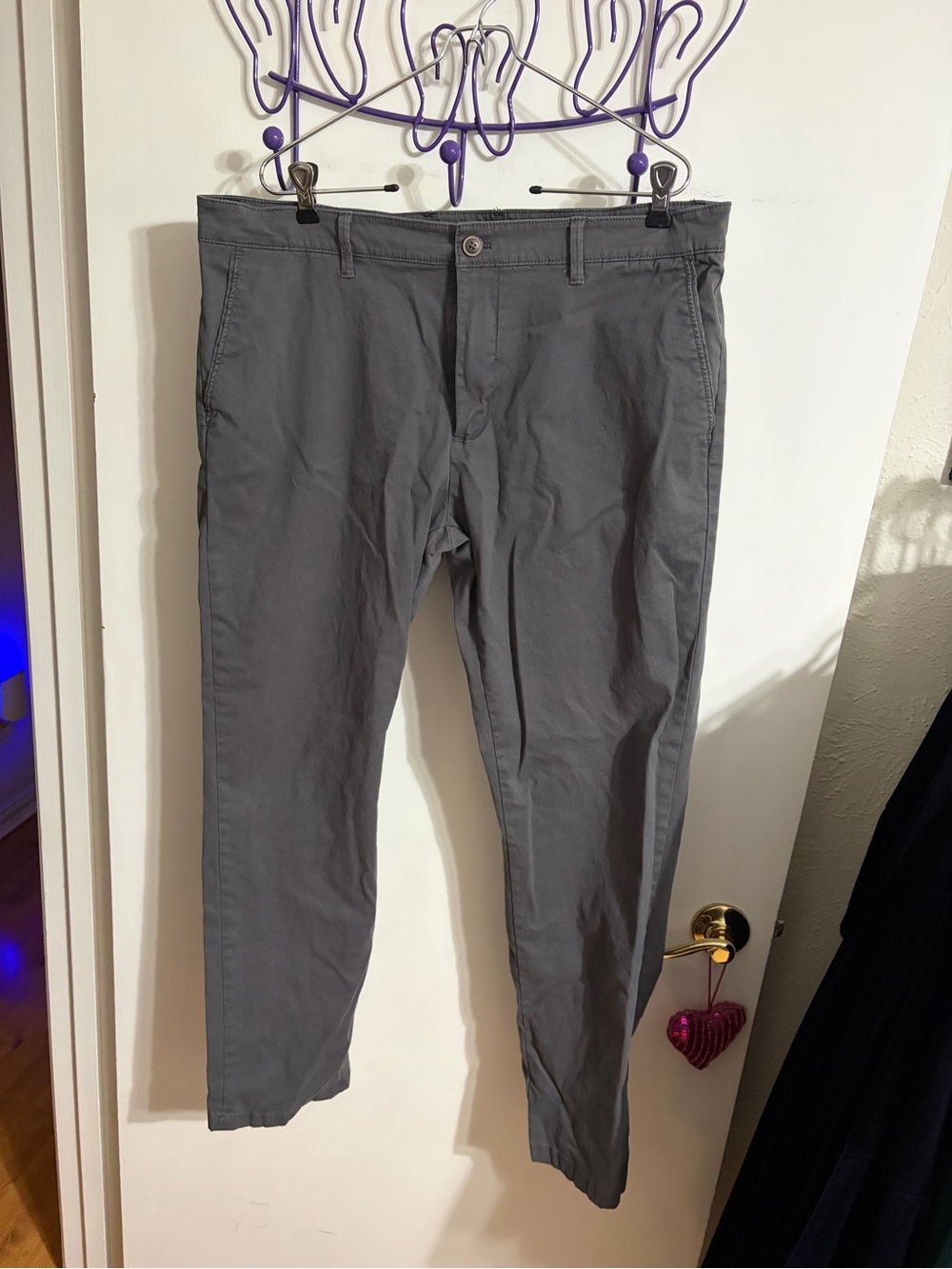 💜 36W x 32L Weatherproof Vintage Men's Gray Slim Chino Pants